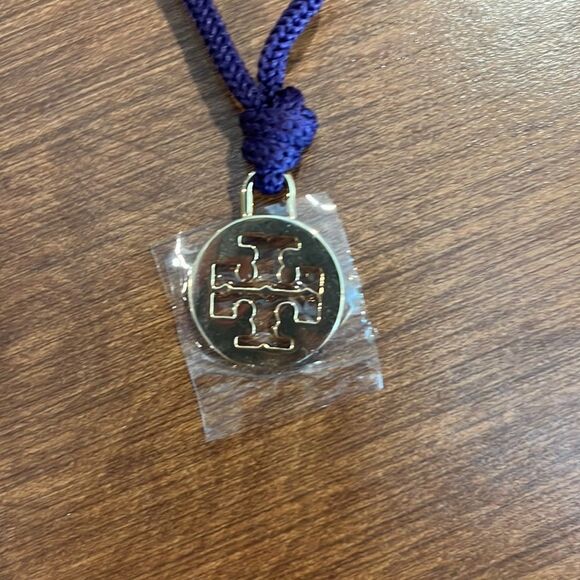 Tory Burch large cloth sack. - Picture 2 of 4